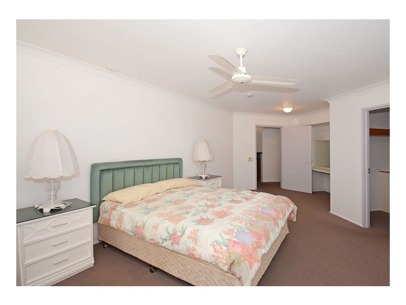 20/451 Esplanade, Torquay QLD 4655