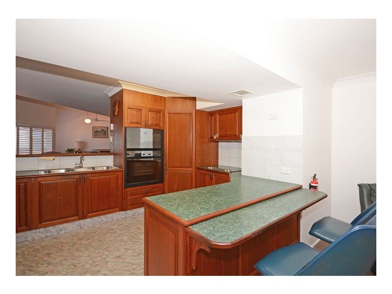 20/451 Esplanade, Torquay QLD 4655