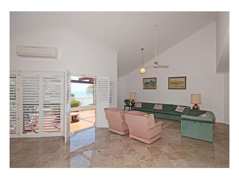 20/451 Esplanade, Torquay QLD 4655