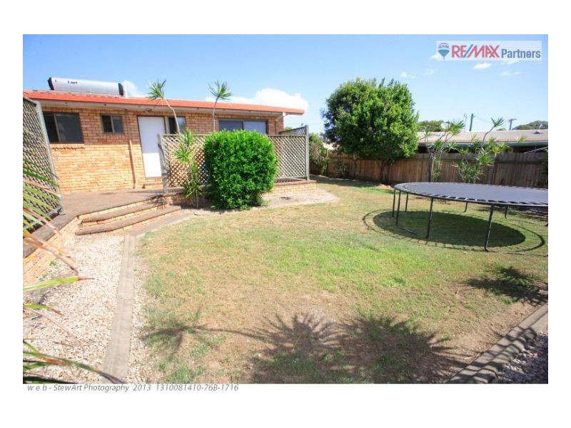 8 Mayfair Street, Point Vernon QLD 4655