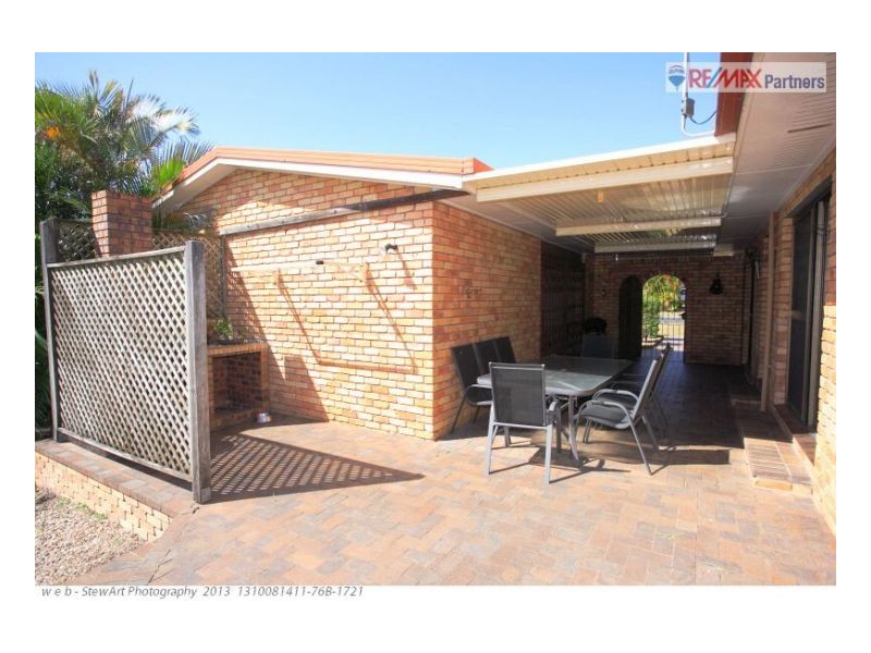 8 Mayfair Street, Point Vernon QLD 4655