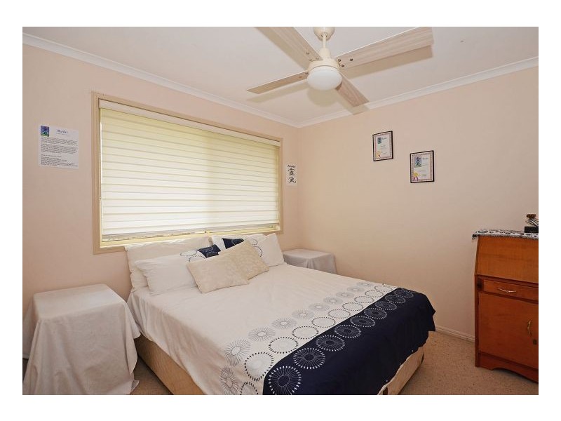 6 Carrie Court, Torquay QLD 4655