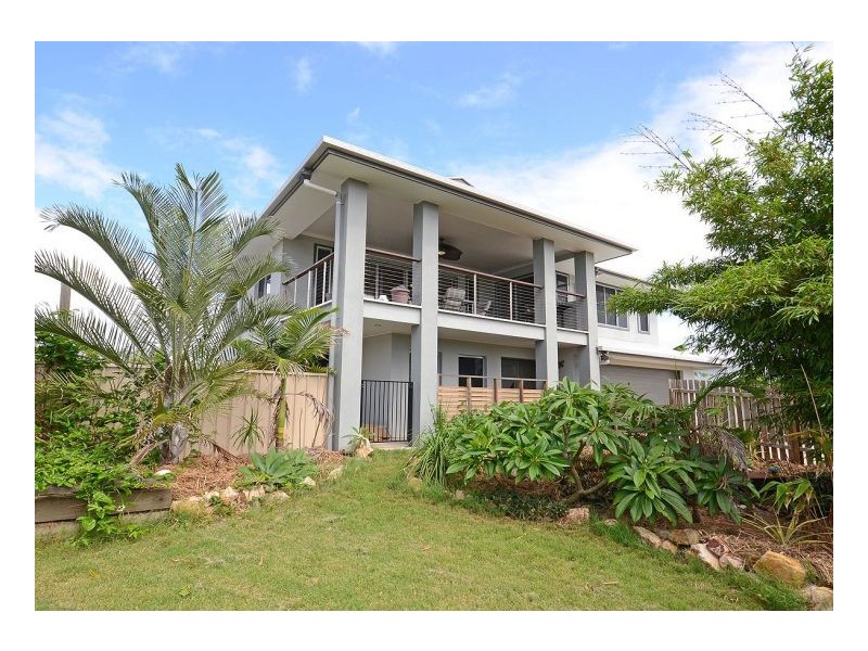 9 Beachside Court, Toogoom QLD 4655