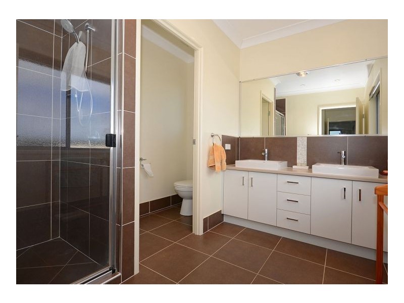 9 Beachside Court, Toogoom QLD 4655