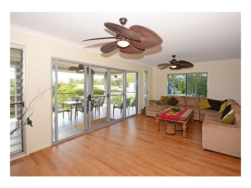 9 Beachside Court, Toogoom QLD 4655