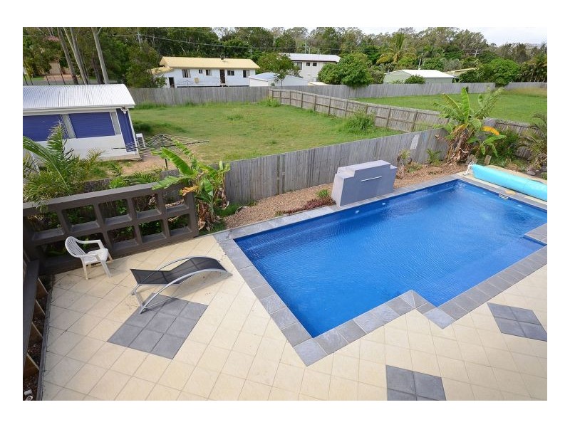9 Beachside Court, Toogoom QLD 4655