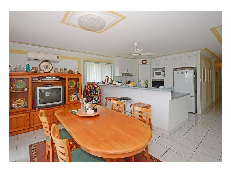 95 Christensen Street, Urraween QLD 4655