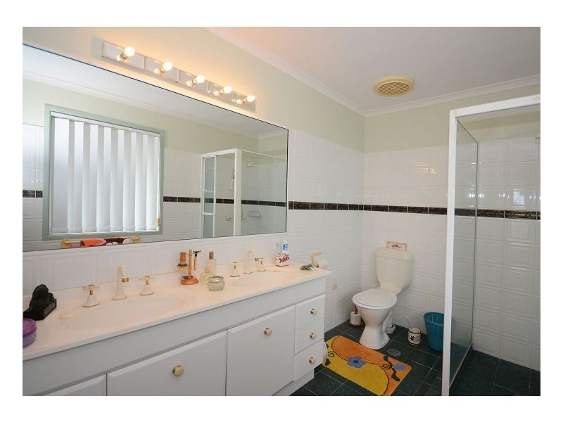 95 Christensen Street, Urraween QLD 4655