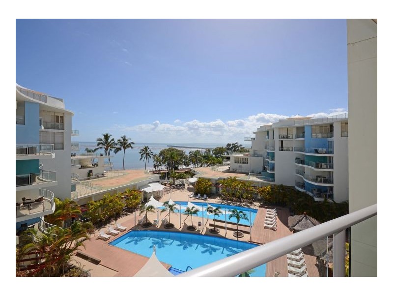 Unit 412 ‘peppers Pier Resort’ 569 Esplanade, Urangan QLD 4655