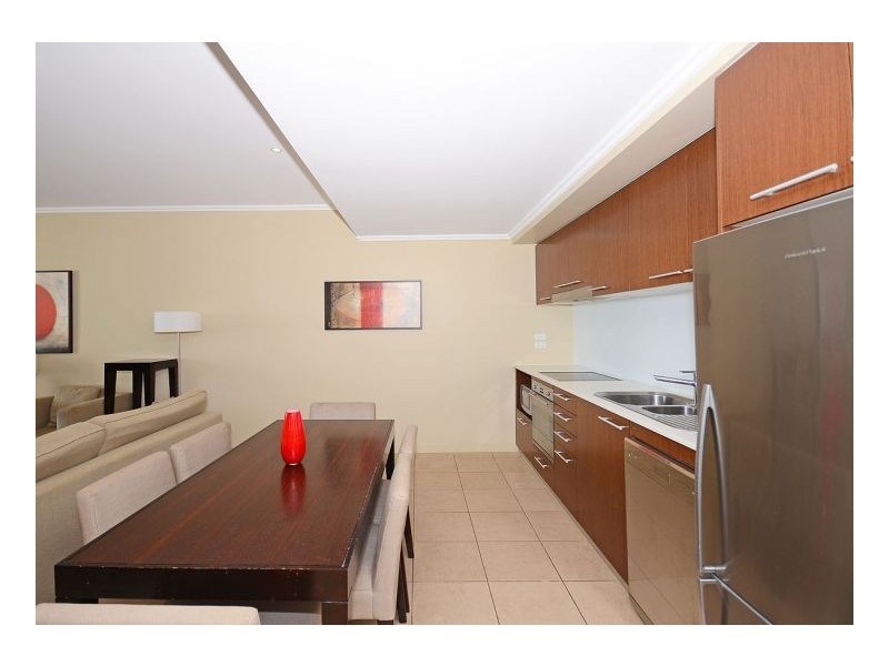 Unit 412 ‘peppers Pier Resort’ 569 Esplanade, Urangan QLD 4655