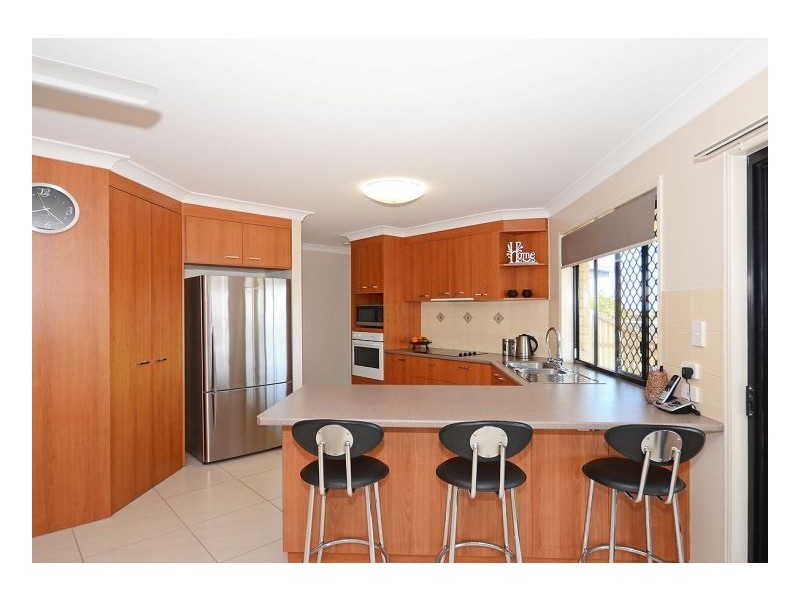 15 Rathdowne Court, Urraween QLD 4655