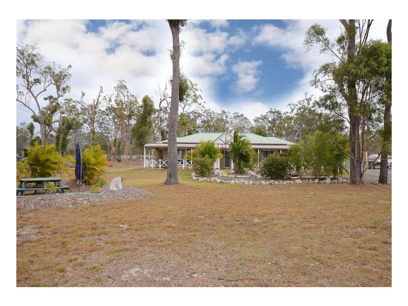 21 Oakes Drive, Burrum Heads QLD 4659