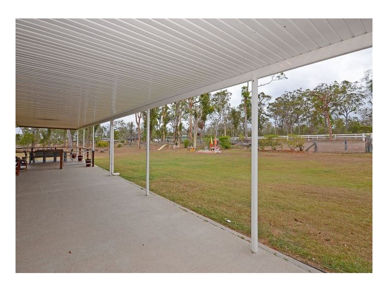 21 Oakes Drive, Burrum Heads QLD 4659