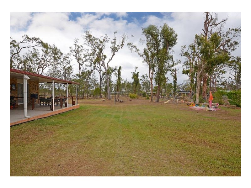 21 Oakes Drive, Burrum Heads QLD 4659
