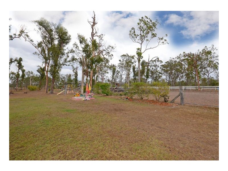 21 Oakes Drive, Burrum Heads QLD 4659