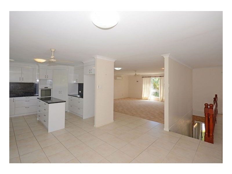 91 Urangan Street, Torquay QLD 4655