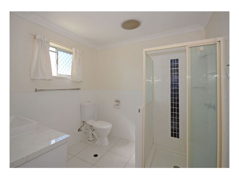 91 Urangan Street, Torquay QLD 4655
