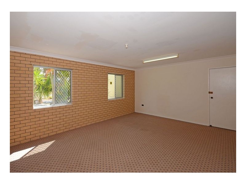91 Urangan Street, Torquay QLD 4655