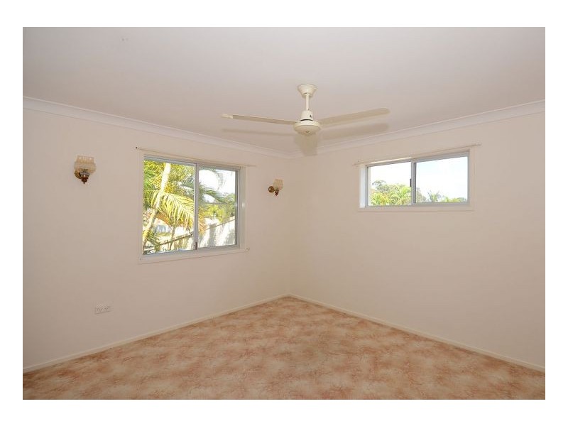 91 Urangan Street, Torquay QLD 4655