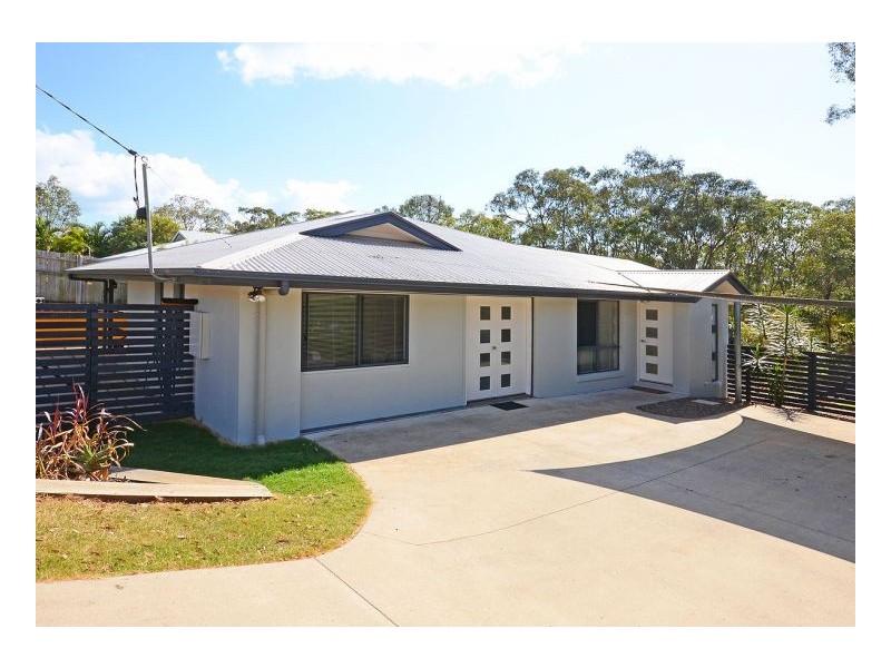 12 Barry Street, Torquay QLD 4655