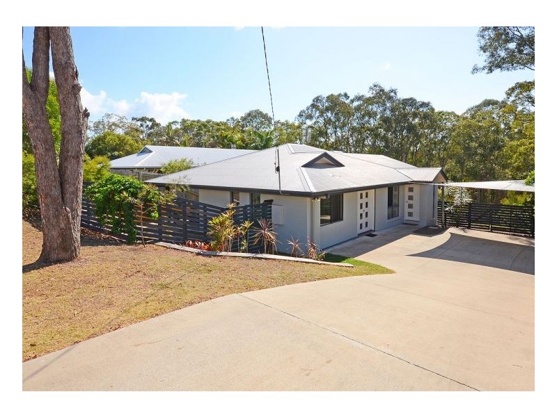 12 Barry Street, Torquay QLD 4655