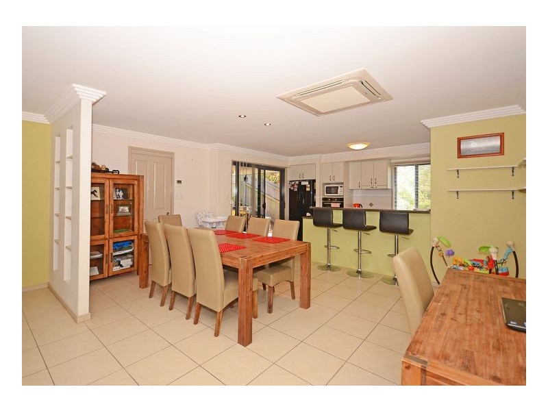 12 Barry Street, Torquay QLD 4655