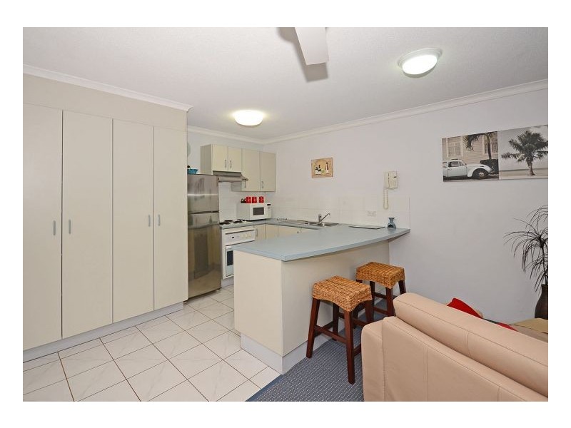 16/386 Esplanade, Torquay QLD 4655