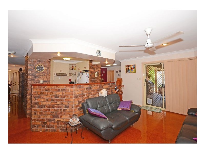 3 Brampton Court, Kawungan QLD 4655
