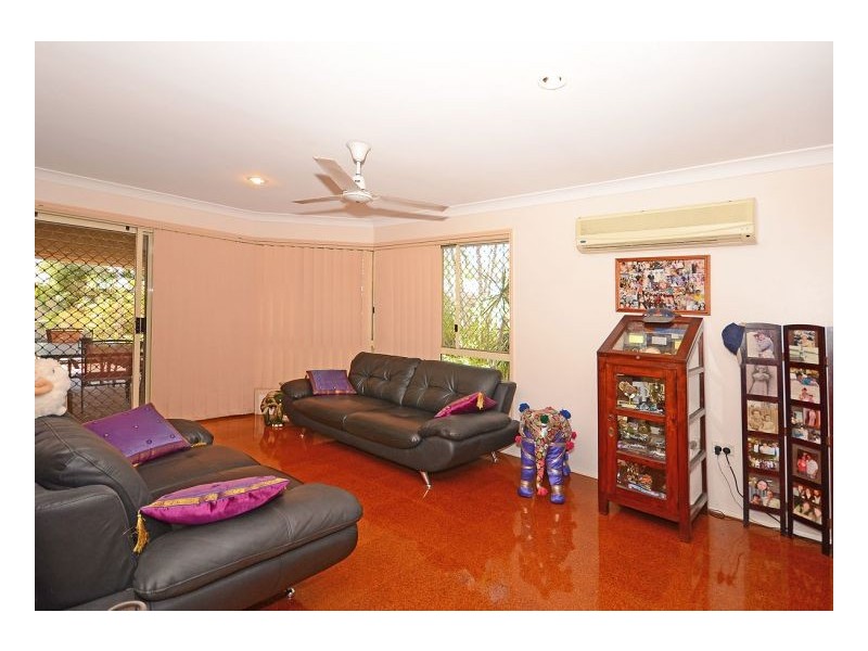 3 Brampton Court, Kawungan QLD 4655