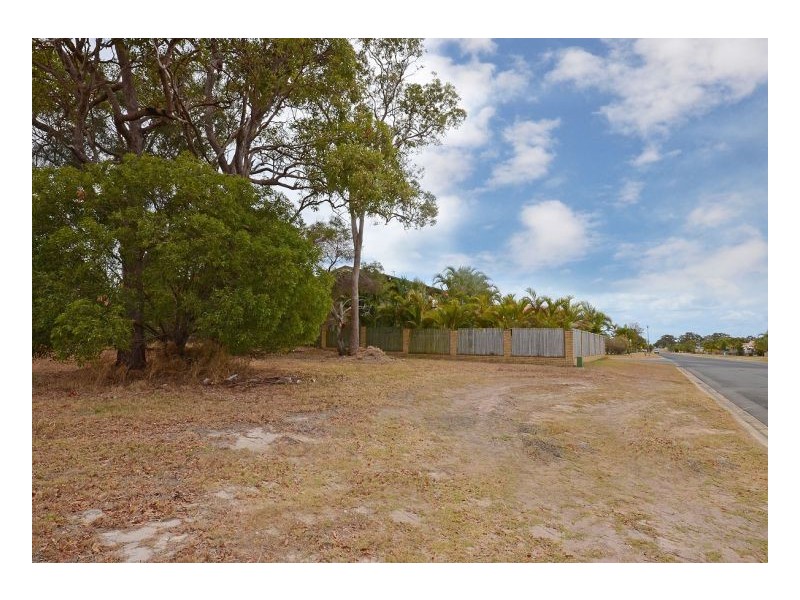 181 Pulgul Street, Urangan QLD 4655