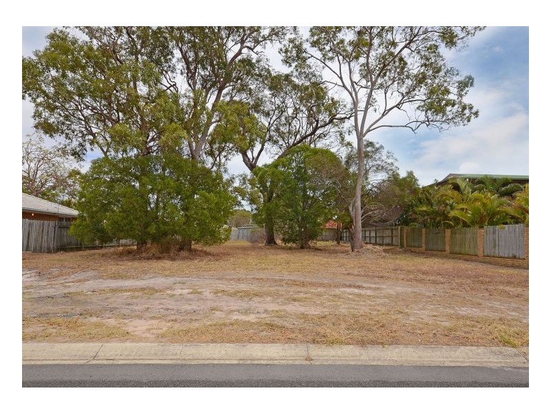 181 Pulgul Street, Urangan QLD 4655