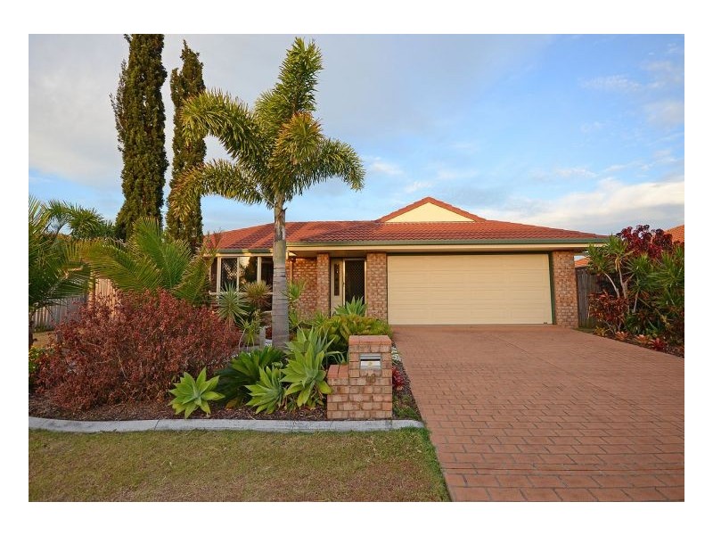 16 Kirton Road, Point Vernon QLD 4655