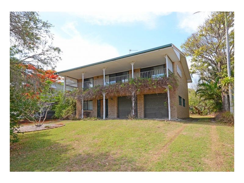 45 Kent Street, Urangan QLD 4655