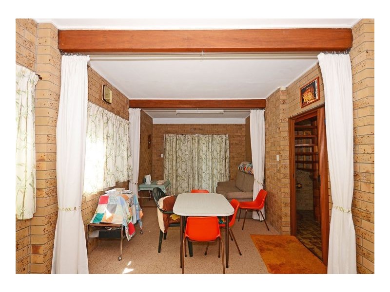 45 Kent Street, Urangan QLD 4655