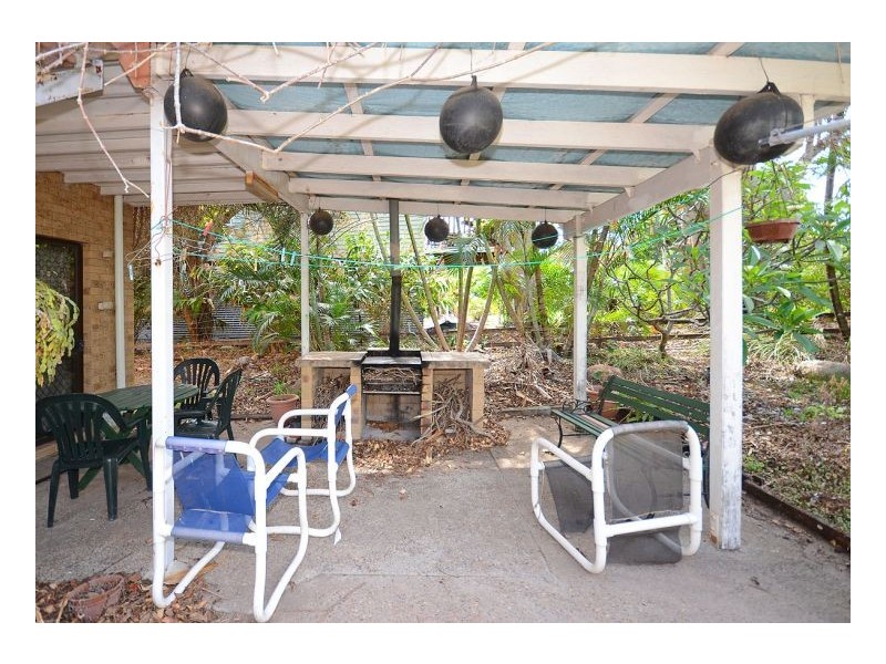 45 Kent Street, Urangan QLD 4655