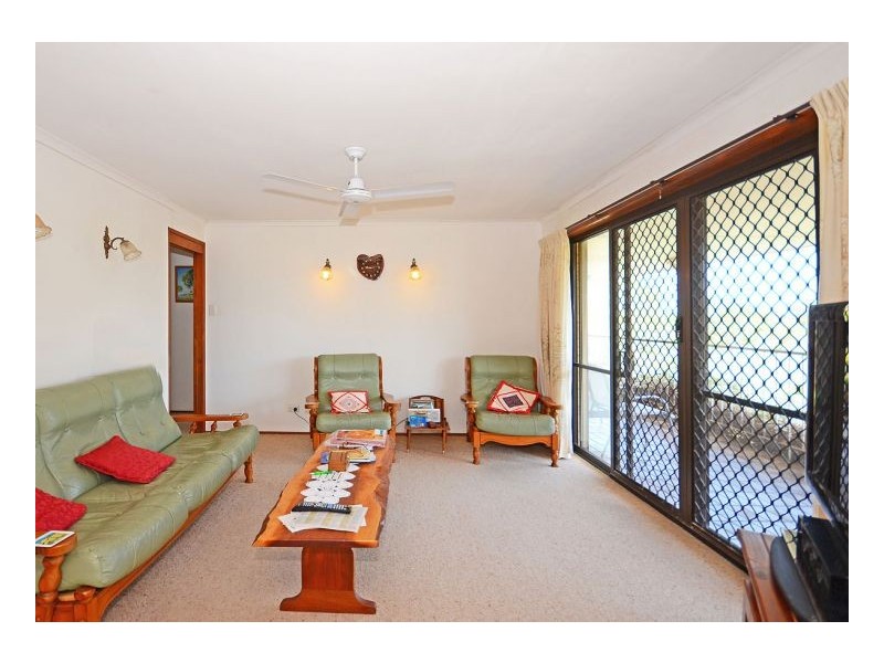 45 Kent Street, Urangan QLD 4655