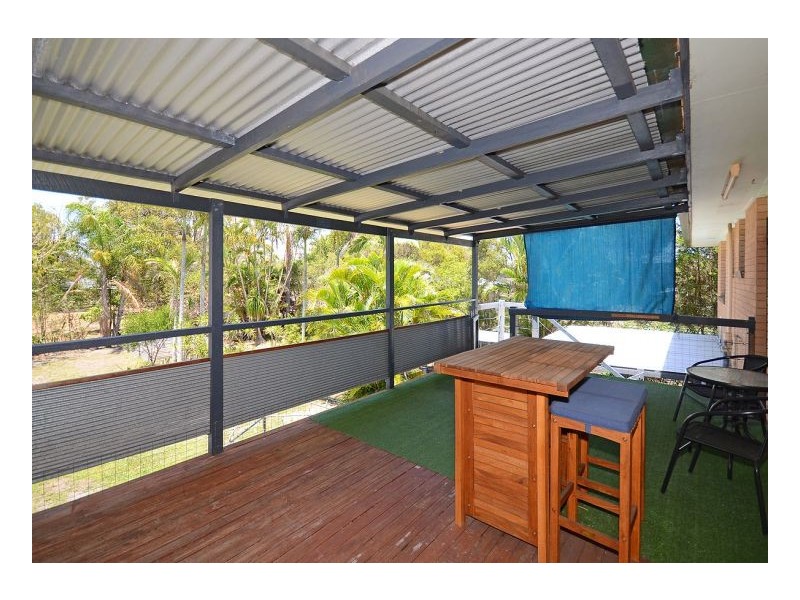 597 Boat Harbour Drive, Urangan QLD 4655