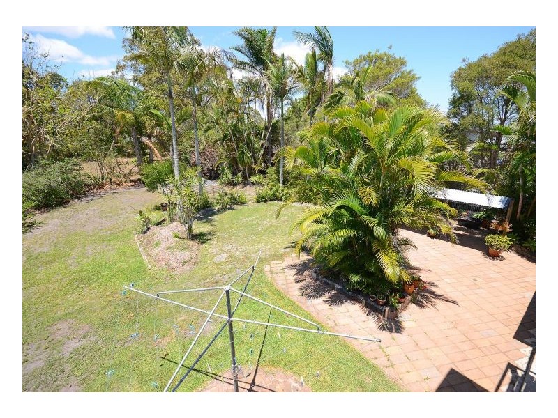 597 Boat Harbour Drive, Urangan QLD 4655