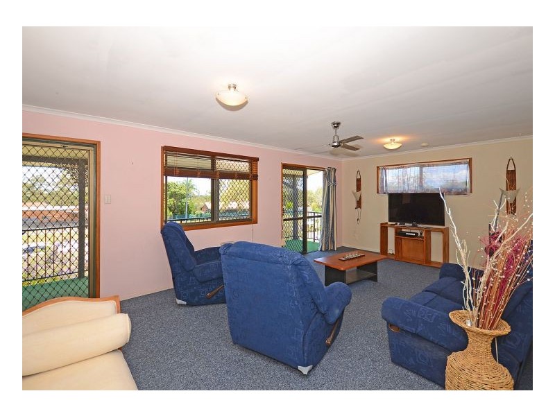 597 Boat Harbour Drive, Urangan QLD 4655