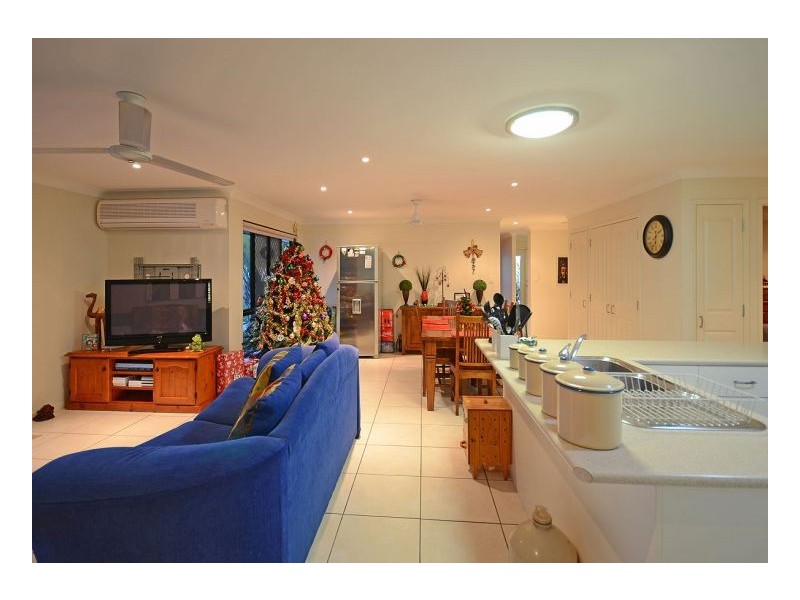 23 Kestrel Court, Eli Waters QLD 4655