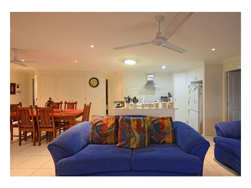 23 Kestrel Court, Eli Waters QLD 4655