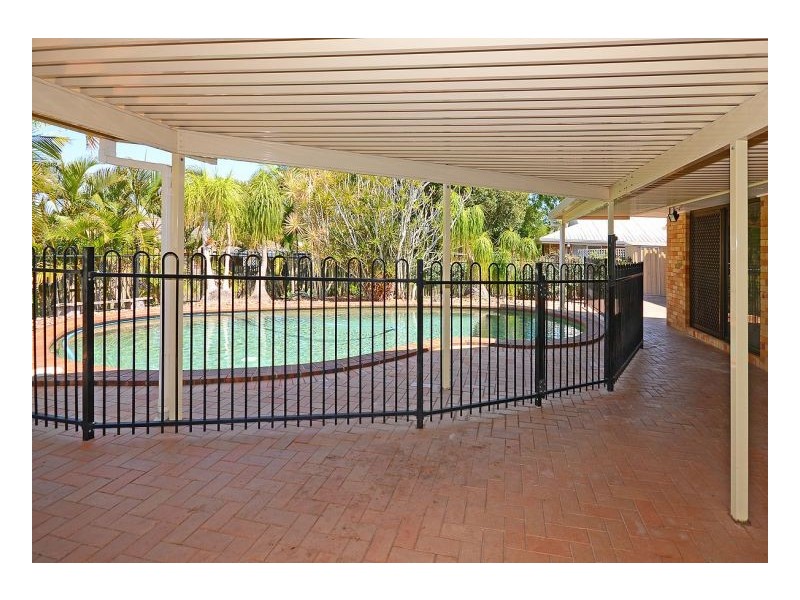 84 Murphy Street, Point Vernon QLD 4655