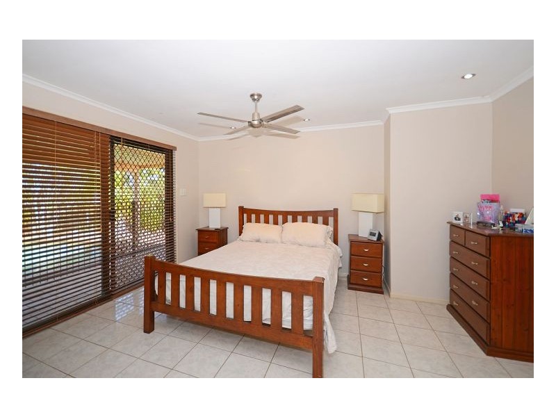 84 Murphy Street, Point Vernon QLD 4655