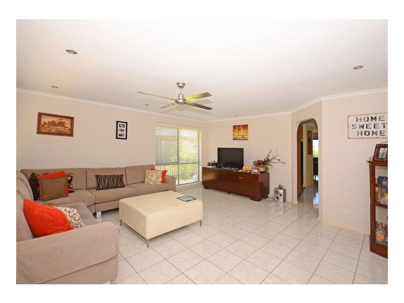 84 Murphy Street, Point Vernon QLD 4655