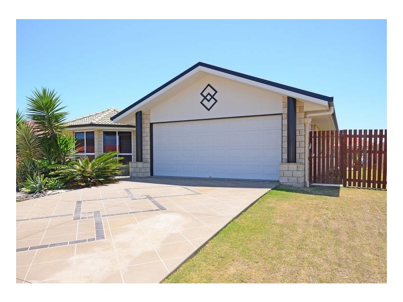 5 Lambour Court, Point Vernon QLD 4655