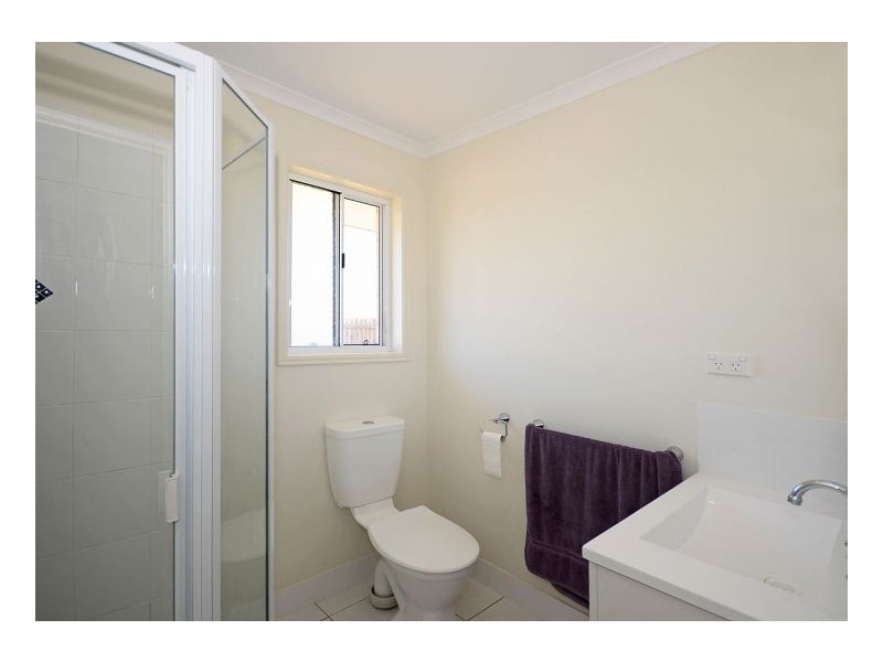 5 Lambour Court, Point Vernon QLD 4655