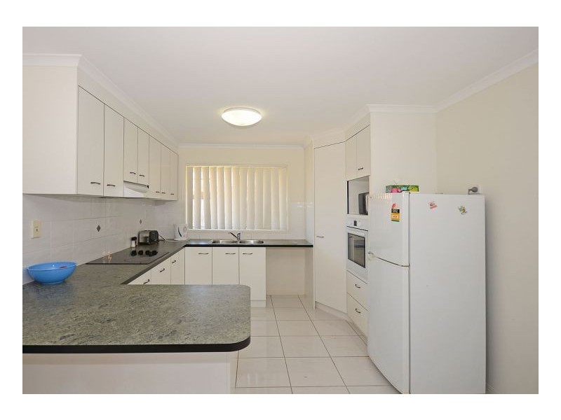 5 Lambour Court, Point Vernon QLD 4655