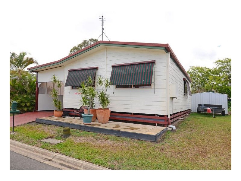 10/14 Ibis Boulevard, Eli Waters QLD 4655