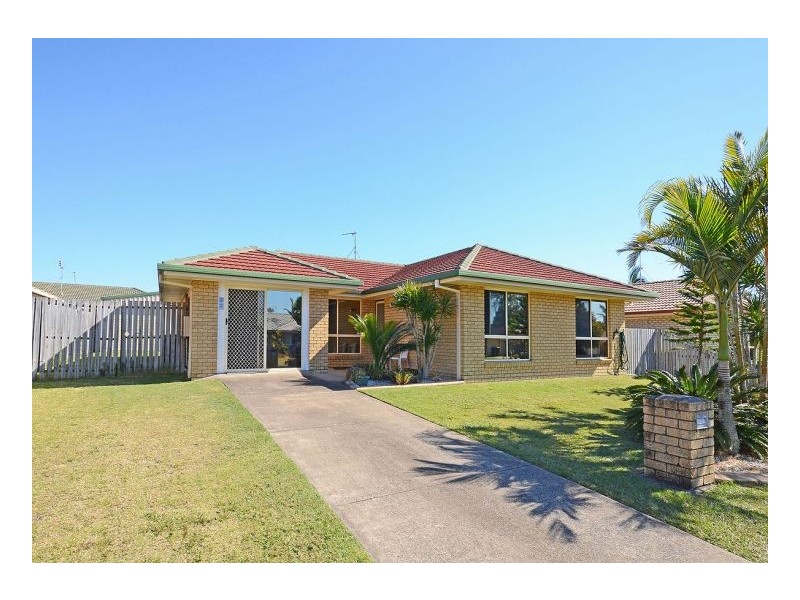 33 Merlin Drive, Urangan QLD 4655