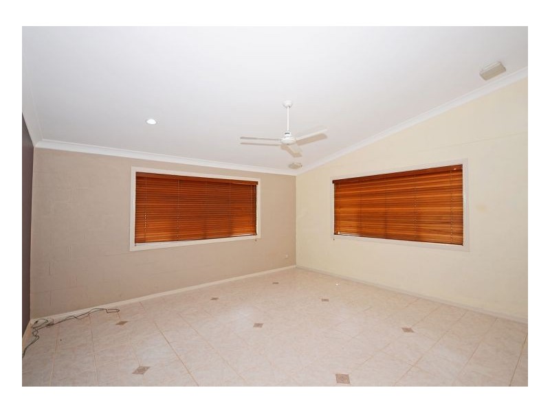 319 Condor Drive, Sunshine Acres QLD 4655